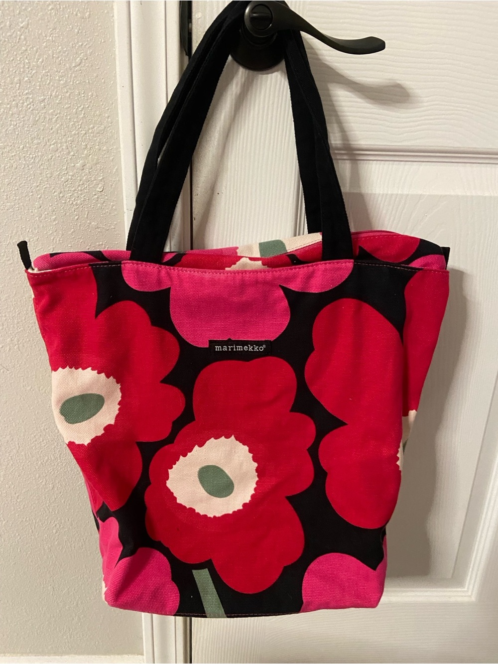 MARIMEKKO Vibrant Floral UNIKKO Canvas Tote Bag